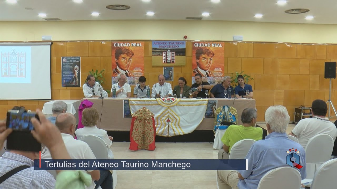 Las tertulias del Ateneo Taurino vuelven a ser punto de encuentro para los aficionados