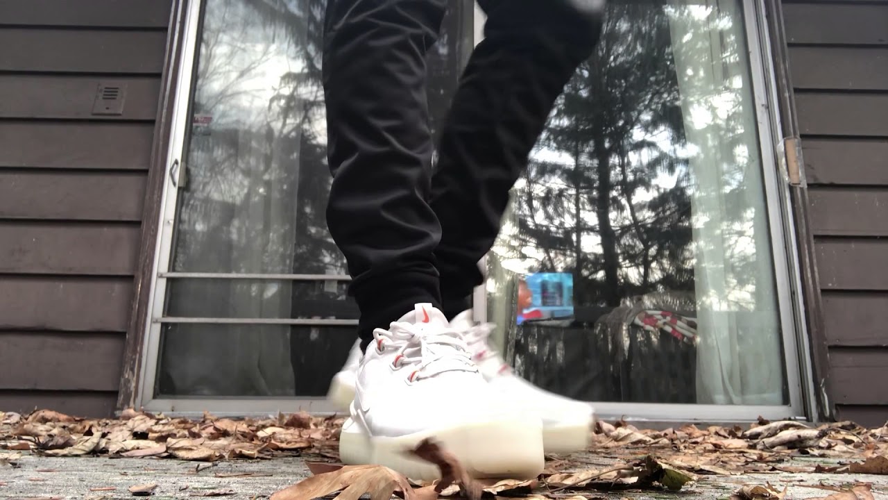Nike Air wilds White on Feet...