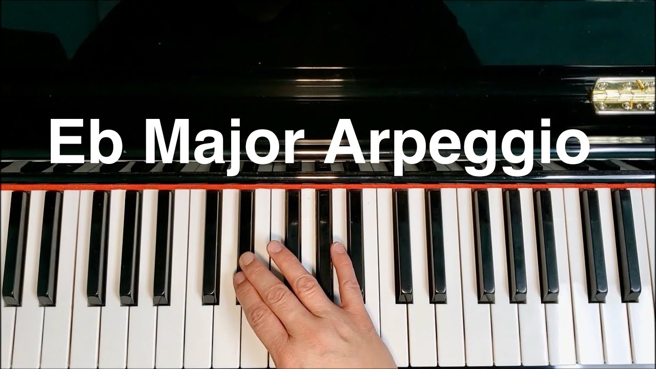 Арпеджио ми-бемоль мажор для фортепиано