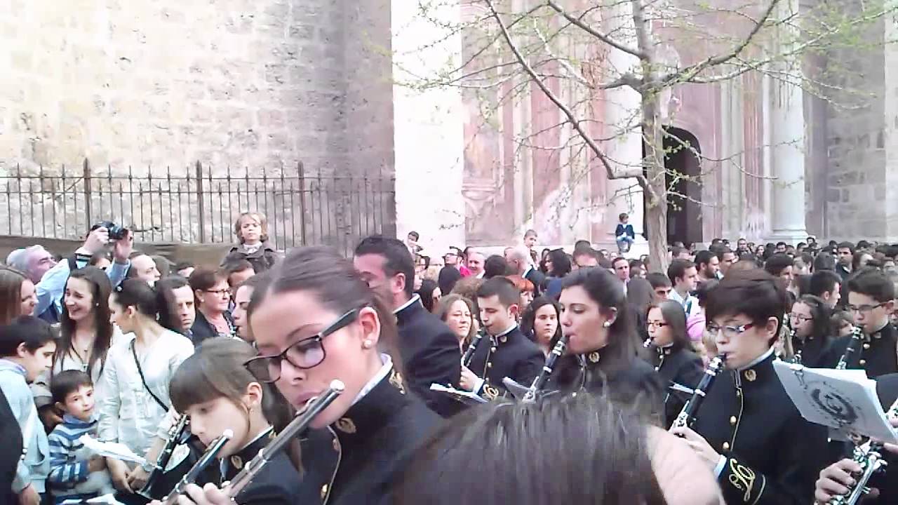 Victoria de Granada con la marcha Coronación. BM Torredonjimeno..mp4