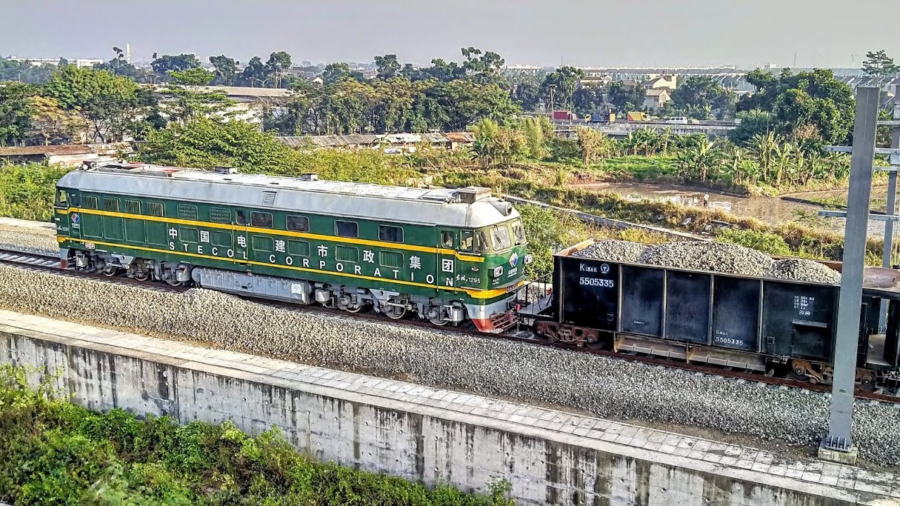 BALLAST TRAIN on High-Speed Train Construction 