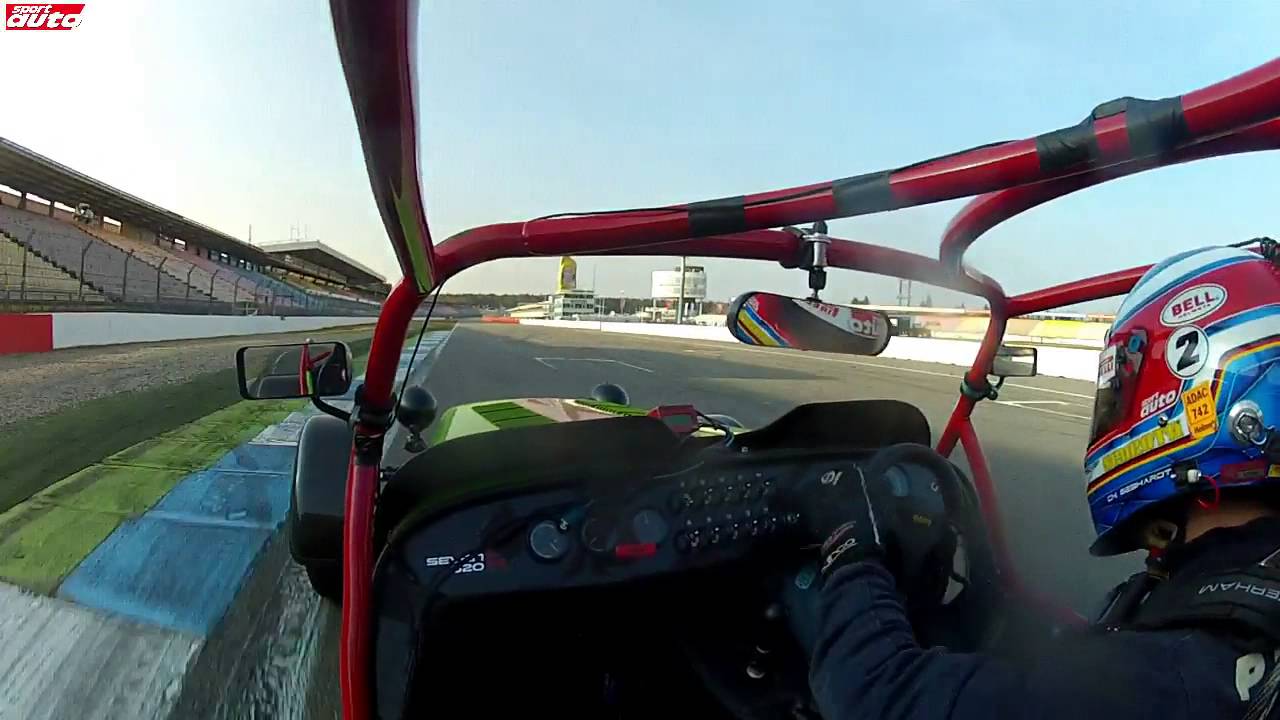 Caterham Seven 620 R 1.09,7 min Hockenheim Test sport auto