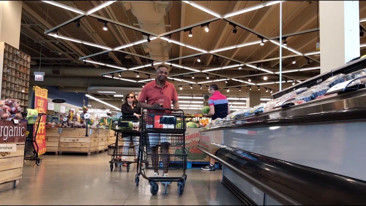 Nob's Wine Bar Inside Marianos's Grocery Store | WayneBite Video