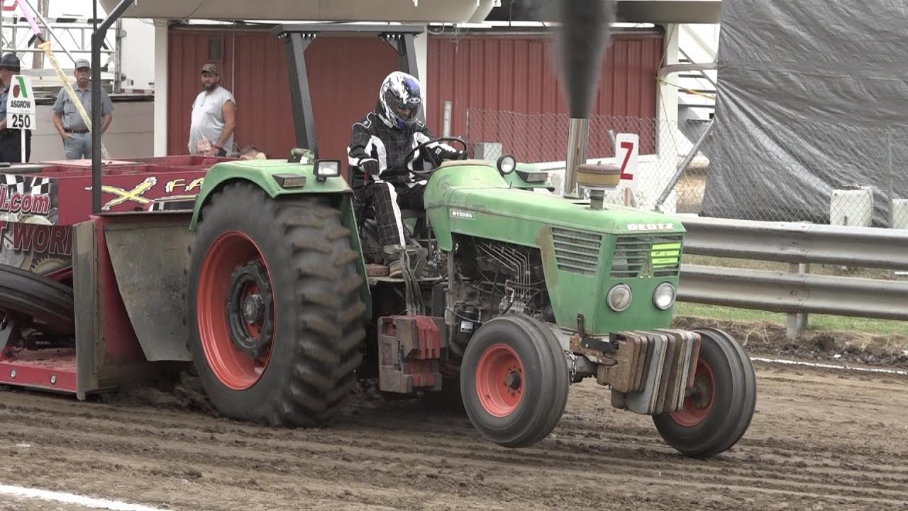 Missouri State Fair Tractor Pull:  August 11, 2024 Missouri State Fair 10,500-11,000 lb  Hot Stock