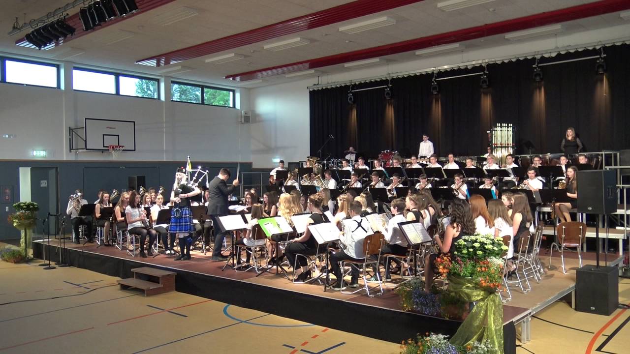 Highland Cathedral - Bagpipe & Concert Band