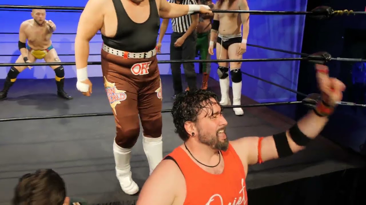 Thunderstruck (1/9/26): SHOW INTRO & Match #1 (w/ commentary): MPH Medal Match (9-Minute Time Limit)