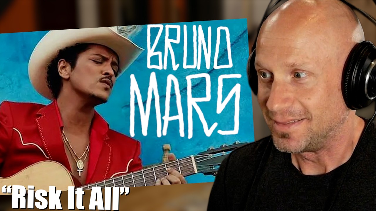 Bruno keeps getting better! Vocal ANALYSIS of 