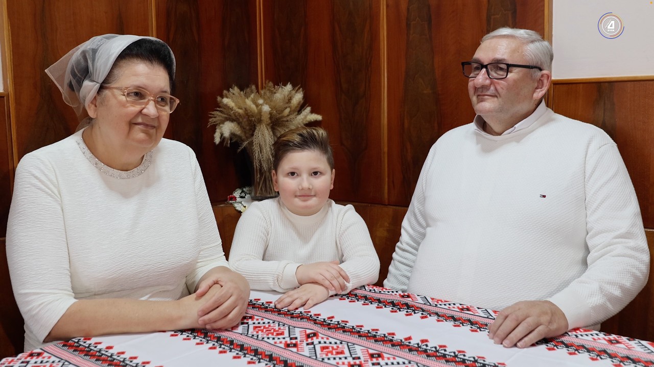 Aurica, Alex și Ducu Murășan - Cei cu inima curată