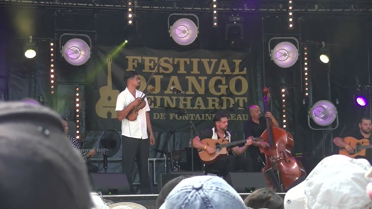The Reindhardt Sinti Jazz ensemble at Festival Django Reinhardt 2023