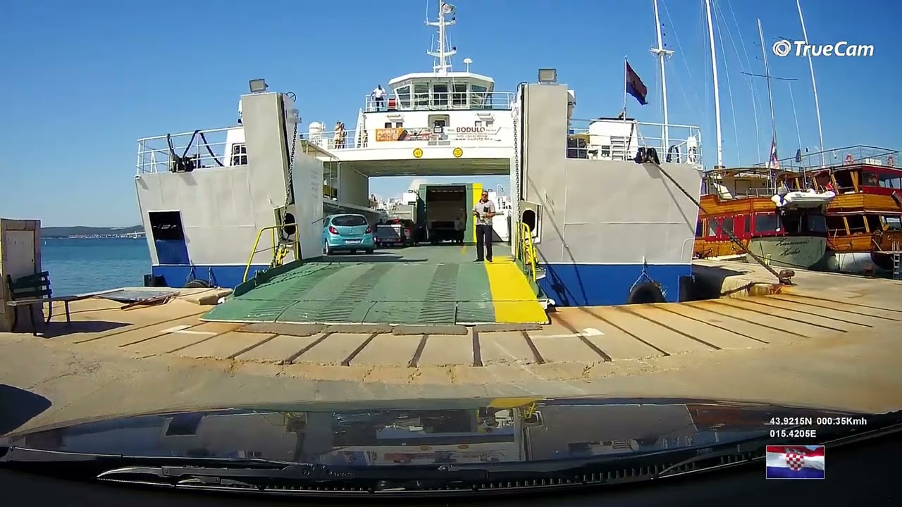 Tkon ( island Pašman ) Boarding on the ferry to Biograd n/m