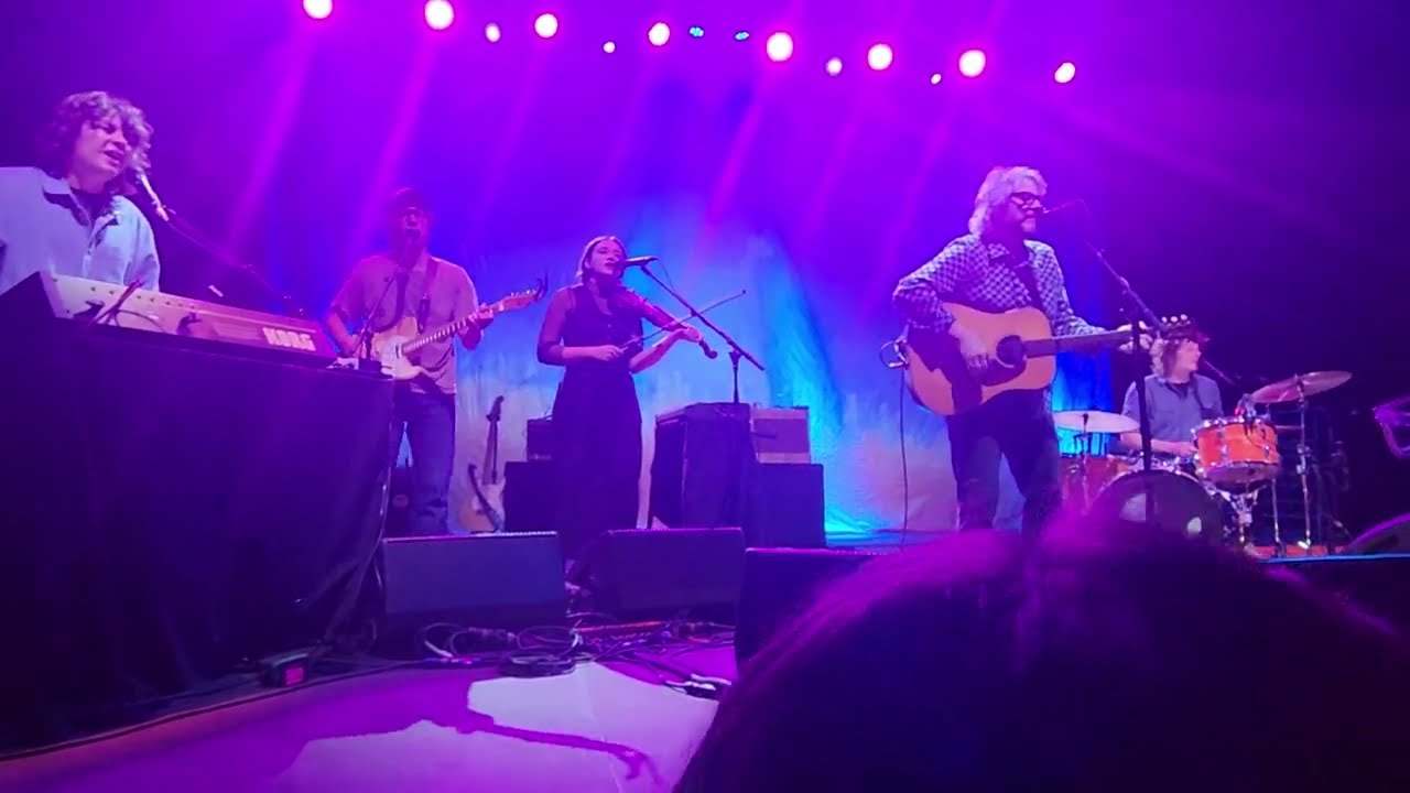 Jeff Tweedy - Houses (Elyse Weinberg cover) - Union Transfer - Philadelphia, PA 102025