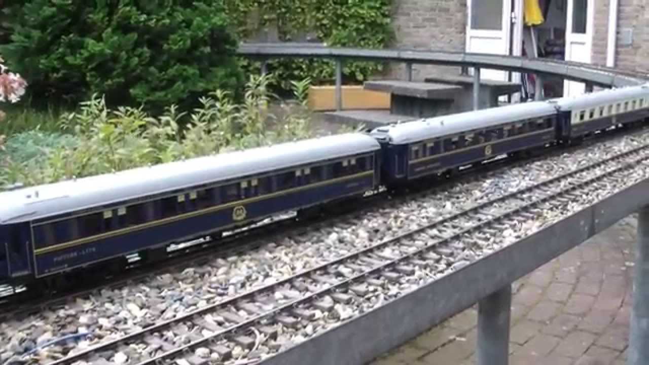 MTH and Fulgurex CIWL Gauge 0 train