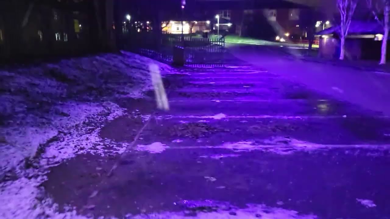 It's snowing again for the second time in Derby uk