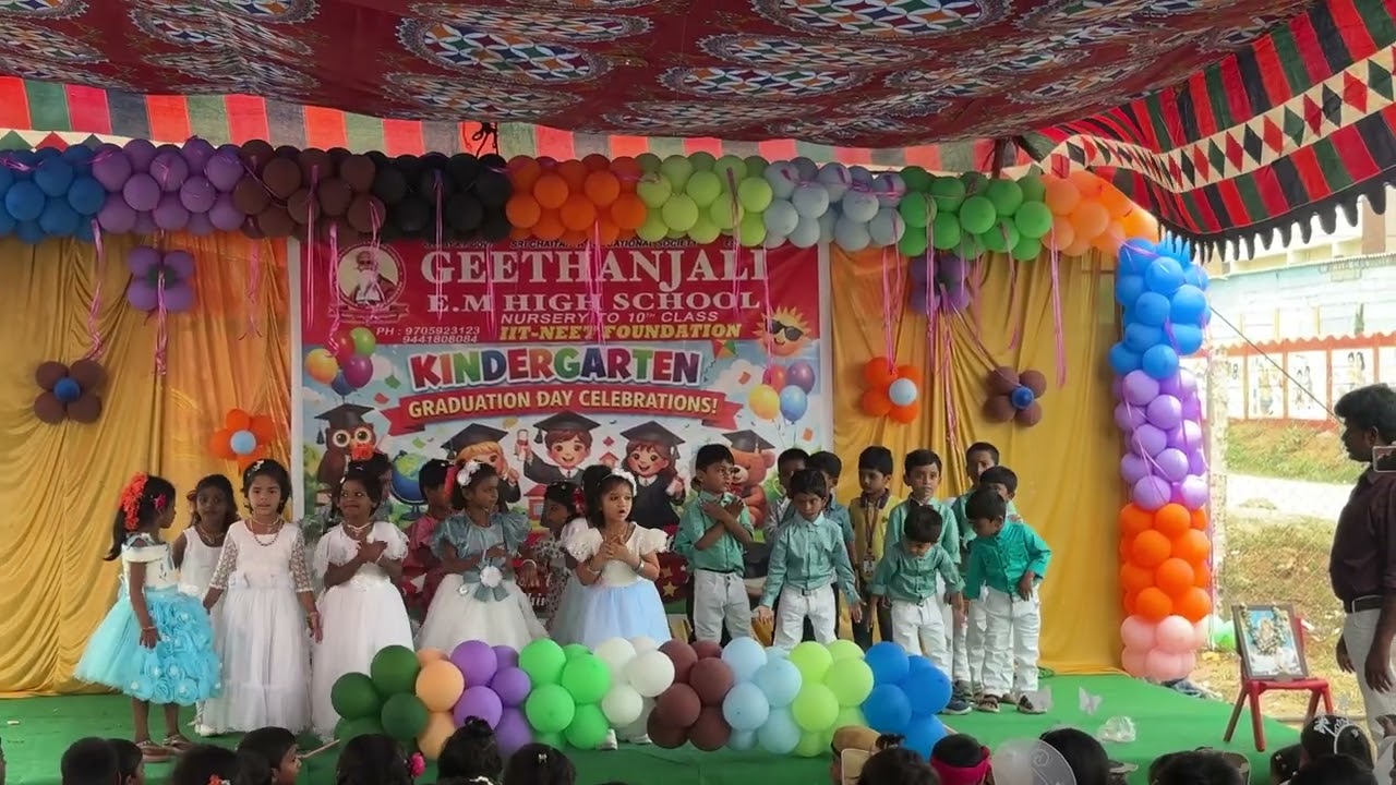 Kundhanvi school Graduation day