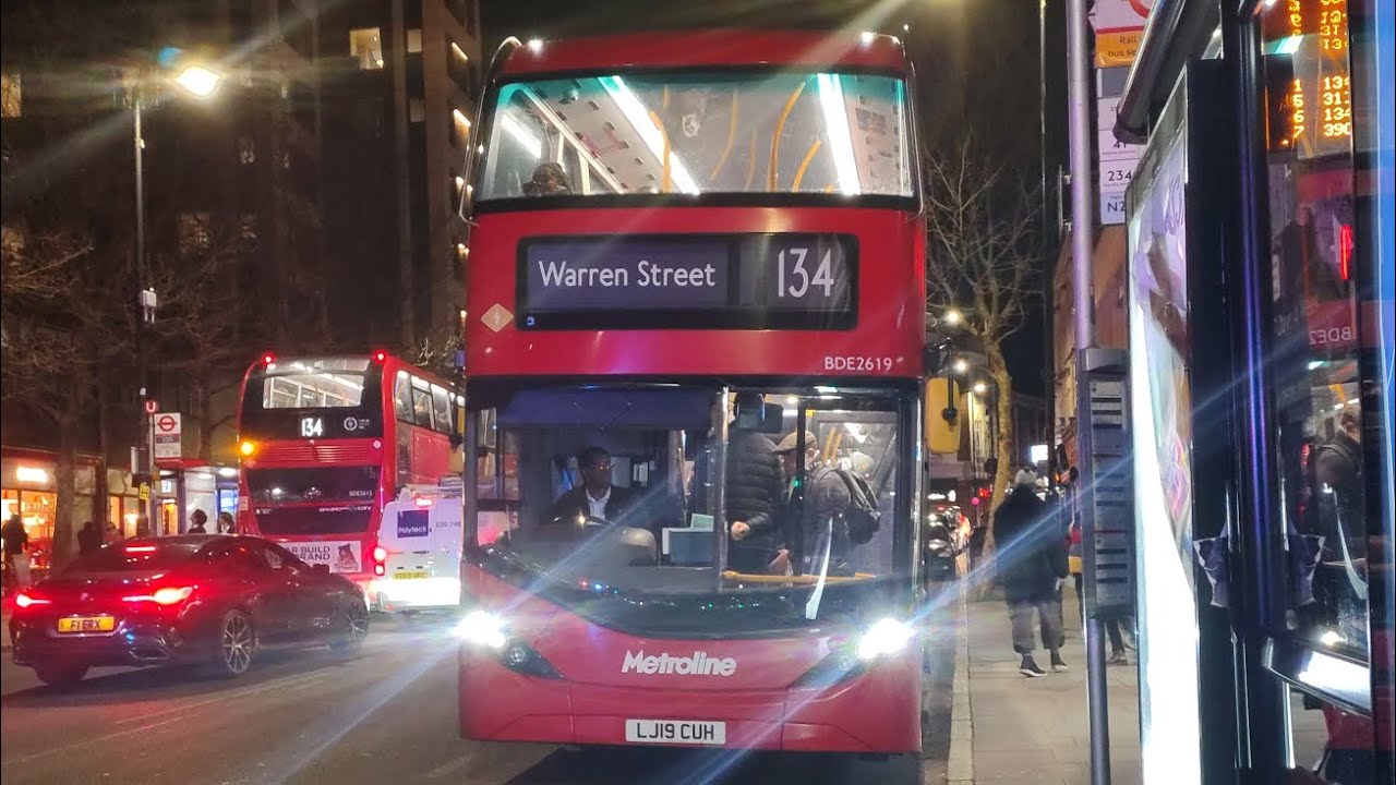 *weird axles* journey on 134 | enviro 400 ev | metroline | LJ19CUH 