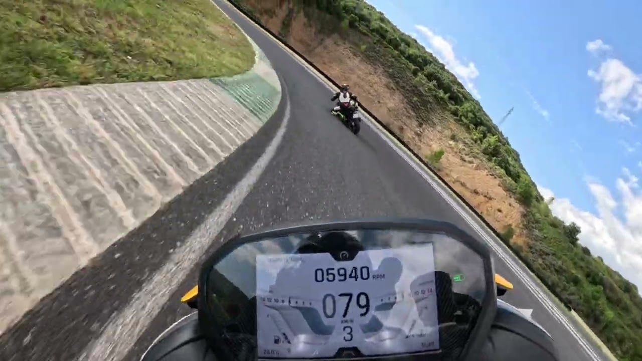 Circuit moto Alès inversé Triumph Street Triple 765 RS 09/09/2024