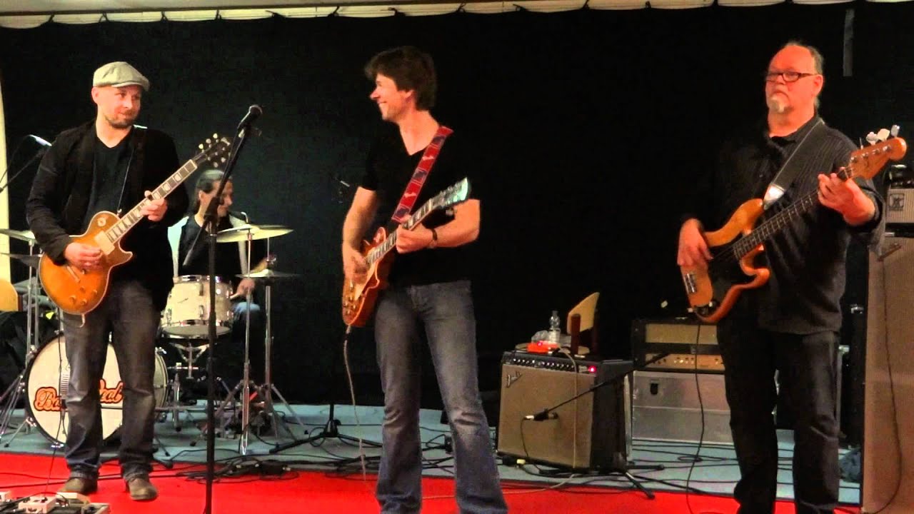 Slow Blues Jam. The Mojo Express