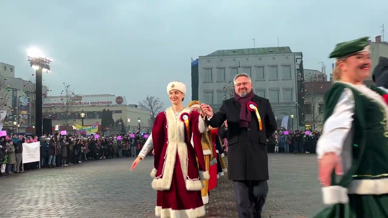 Ceremonia otwarcia PSK 26, polonez na pl. Wojska Polskiego