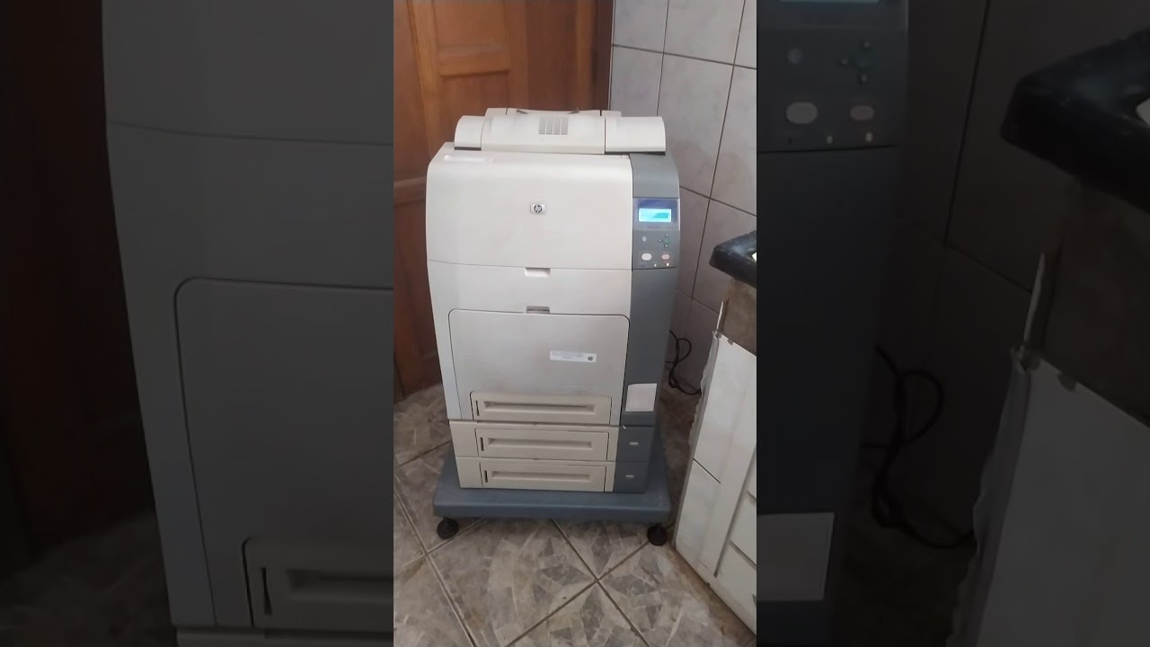 Impressora Hp Color Laserjet 4700 Dtn usada