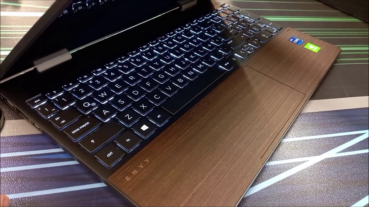 HP ENVY x360 EDICION MADERA(INTEL CORE I7 ONCEAVA GENERACION)