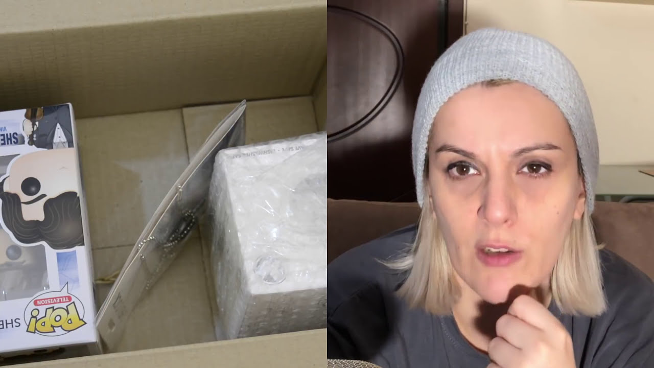 Greek Asmr~  Unboxing Mystery Box &Iota;&alpha;&nu;&omicron;&upsilon;&alpha;&rho;ί&omicron;&upsilon; 2018