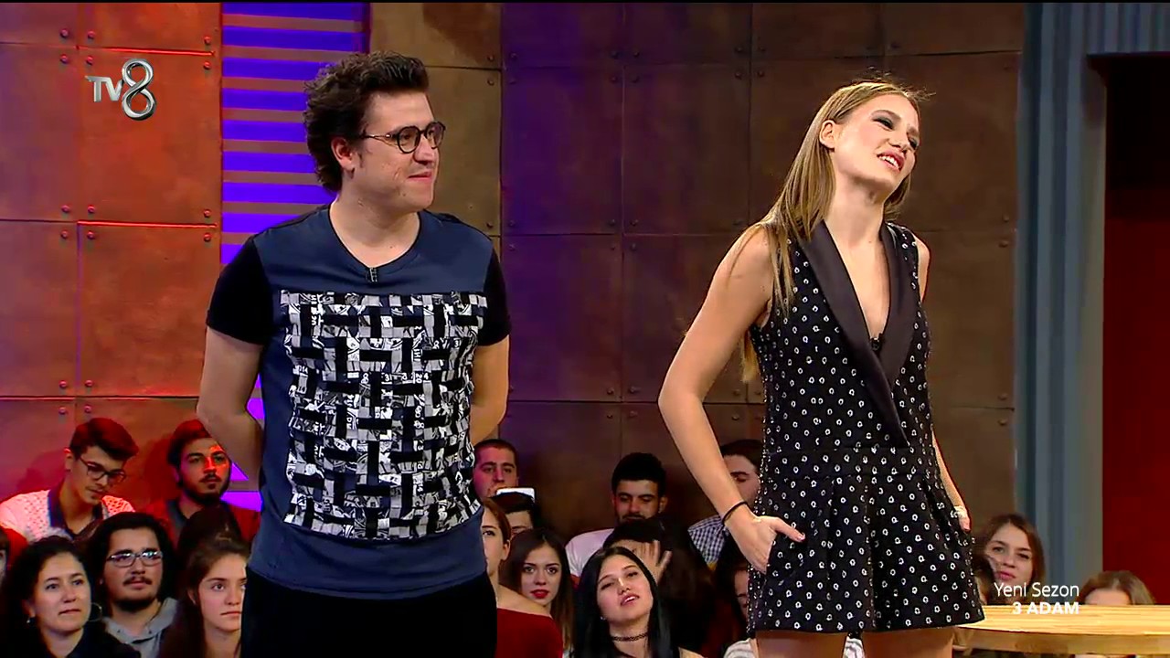 Serenay Sarıkaya Stüdyoya Bir Anda Girerse! | 3 Adam