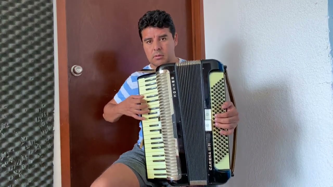 Acordeón Hohner Carena III M - En venta