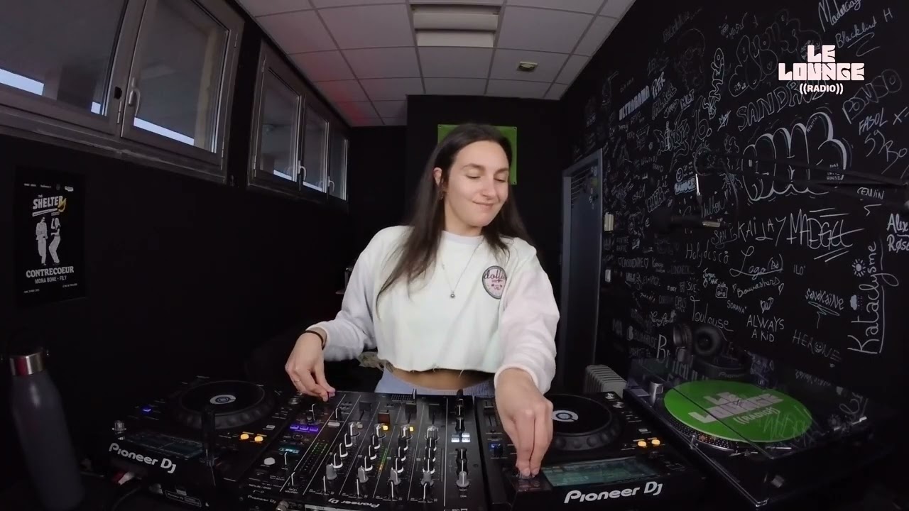 AZLA (Dj Set)⎥Le Lounge