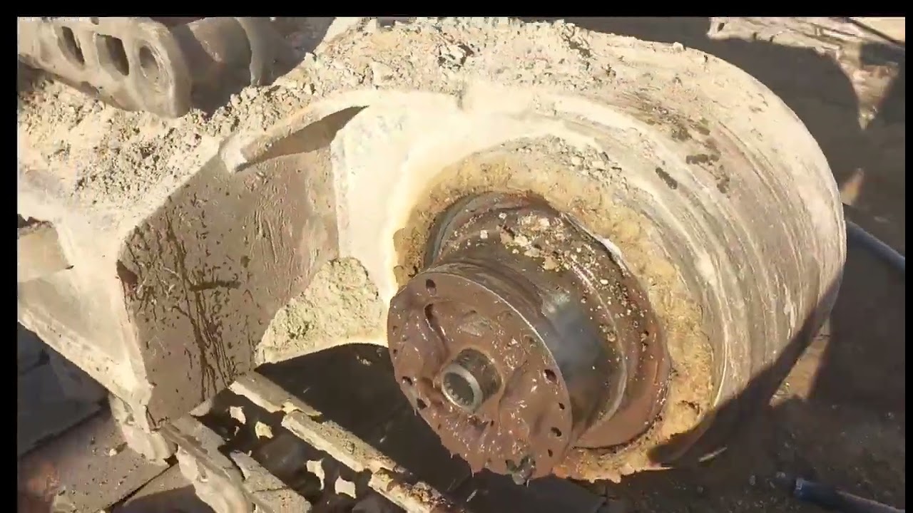 Dozer D9R Final Drive Seal Replacement/How to Caterpillar hydraulic machine Final Drive Assembling