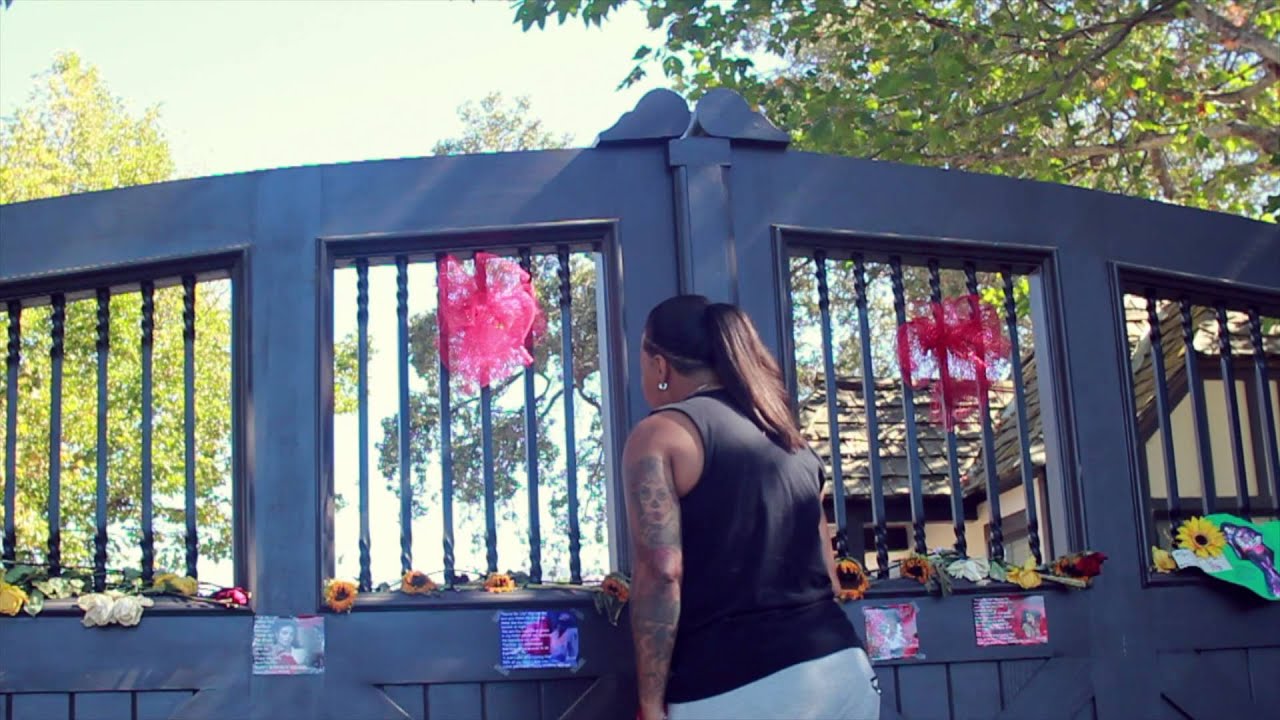 Red Goes to Neverland (Michael Jackson's Neverland Valley Ranch)
