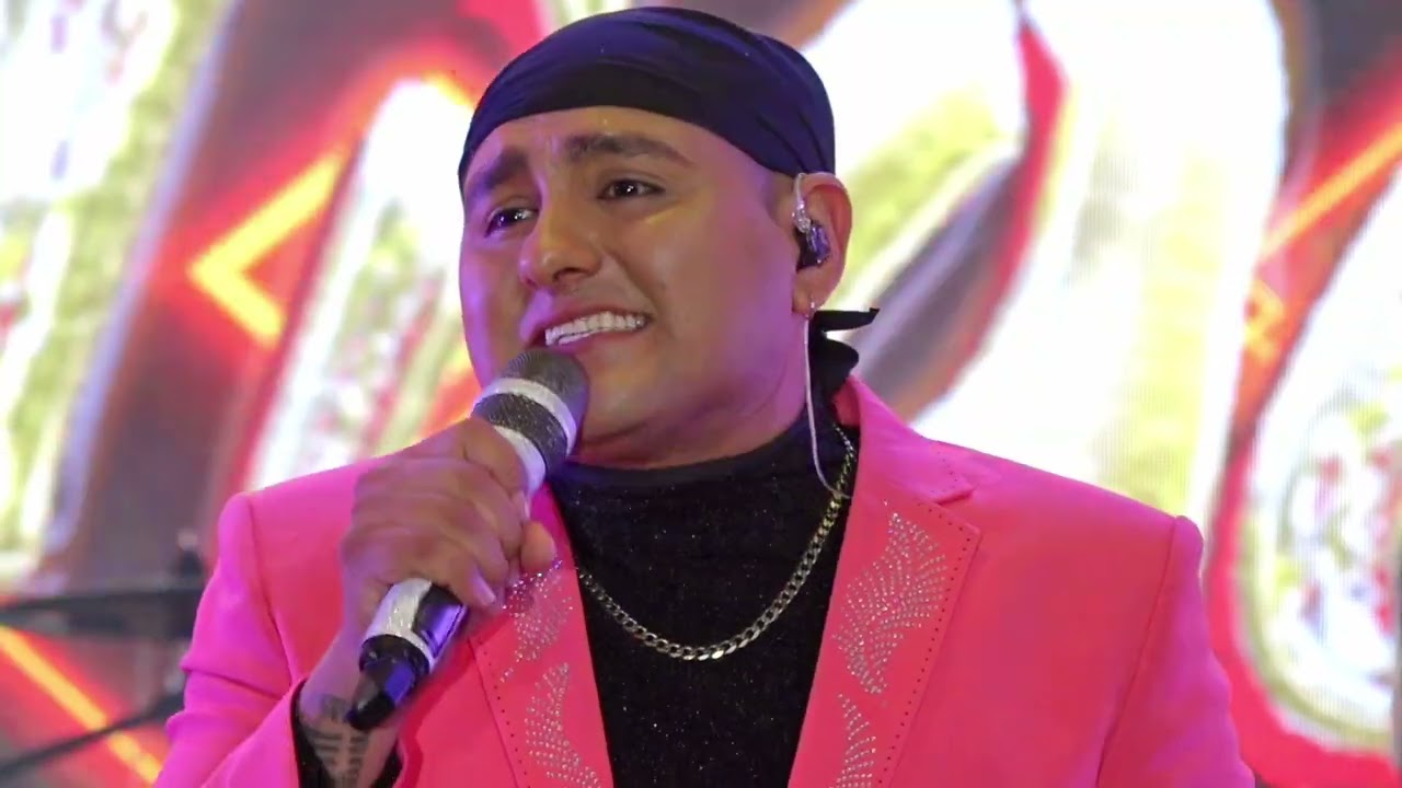 L&aacute;tigos - Busco una chica, rosa blanca, prefiero estar lejos