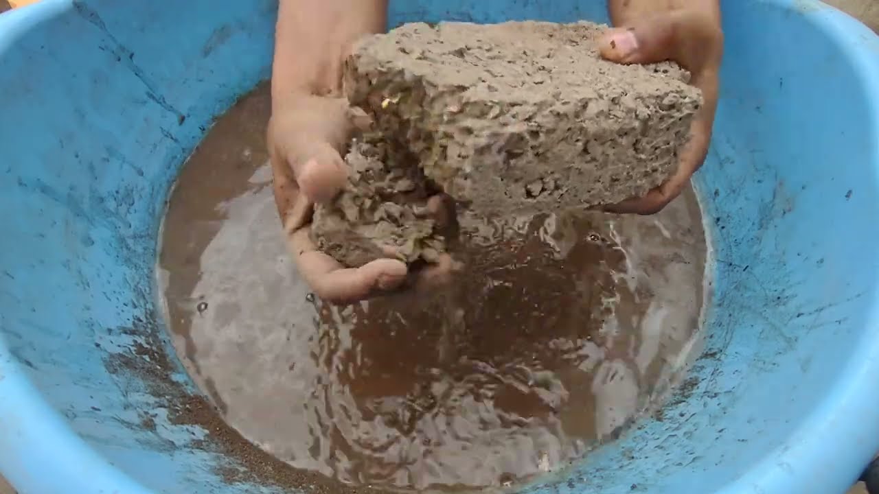 Concretelious asmr bricks crumbling wet+flour Crispy , Crunchy#150