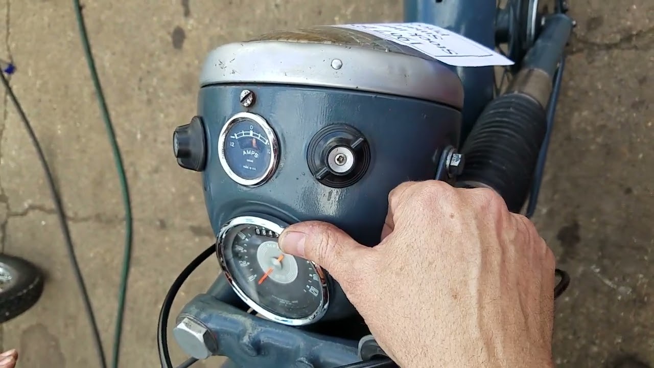 1967 BSA B40 350cc at Andy Tiernans #08448BSA