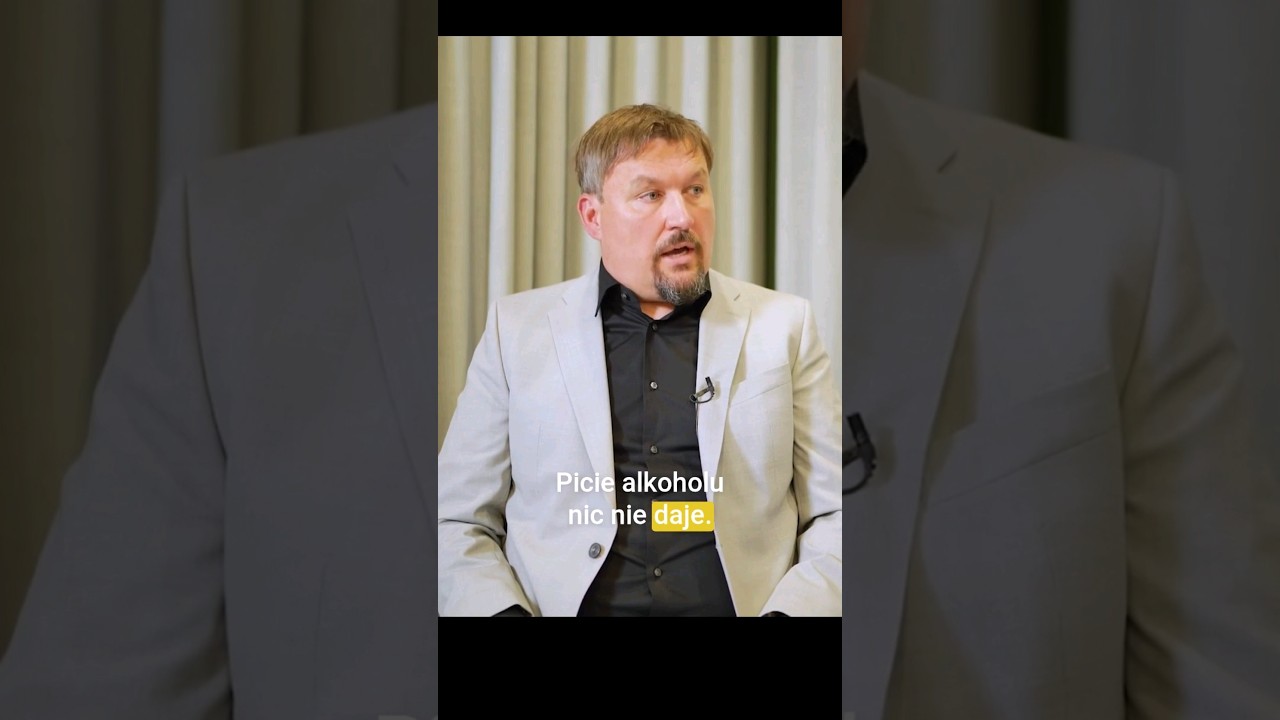 ALKOHOL NIC NIE DAJE! - TERAPEUTA MACIEJ KRAMARZ - Kulisy Sukcesu | #Shorts