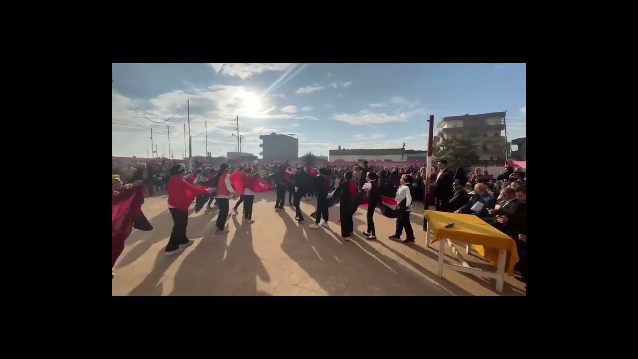 عرض على اغنيه ولا اي كلام