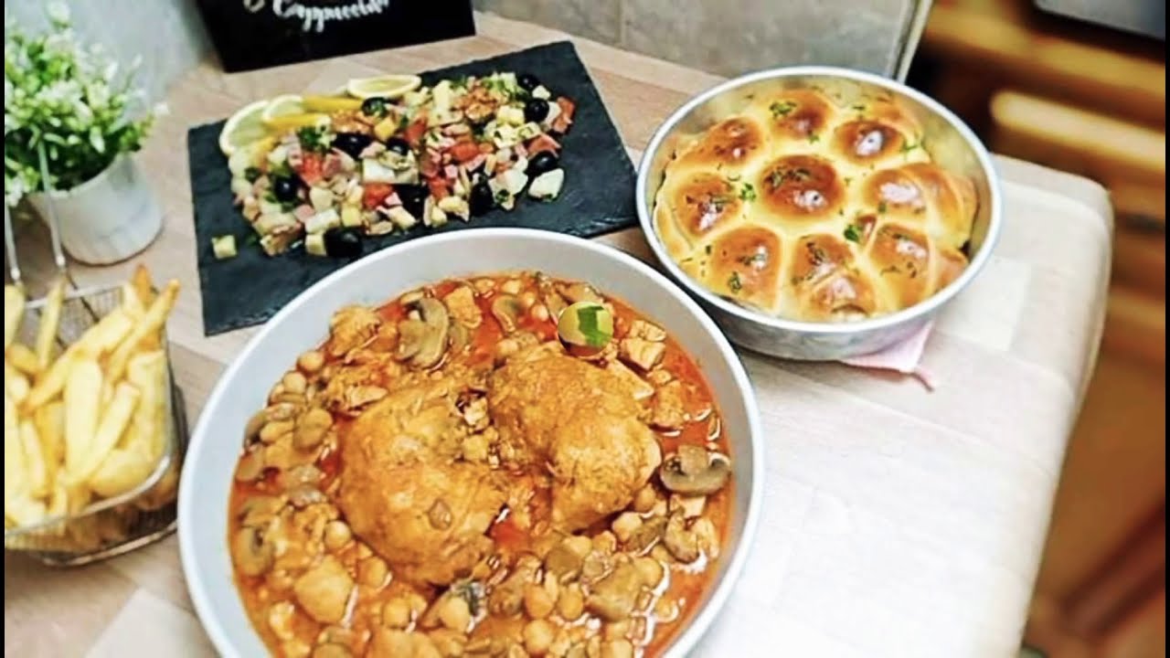 شطيطحة جاج بالفطر بالطبع و الشان 🍗 سلطة مغذية بالجوز و الفطر وخبز على شكل  وردة بالجبن و الطونة