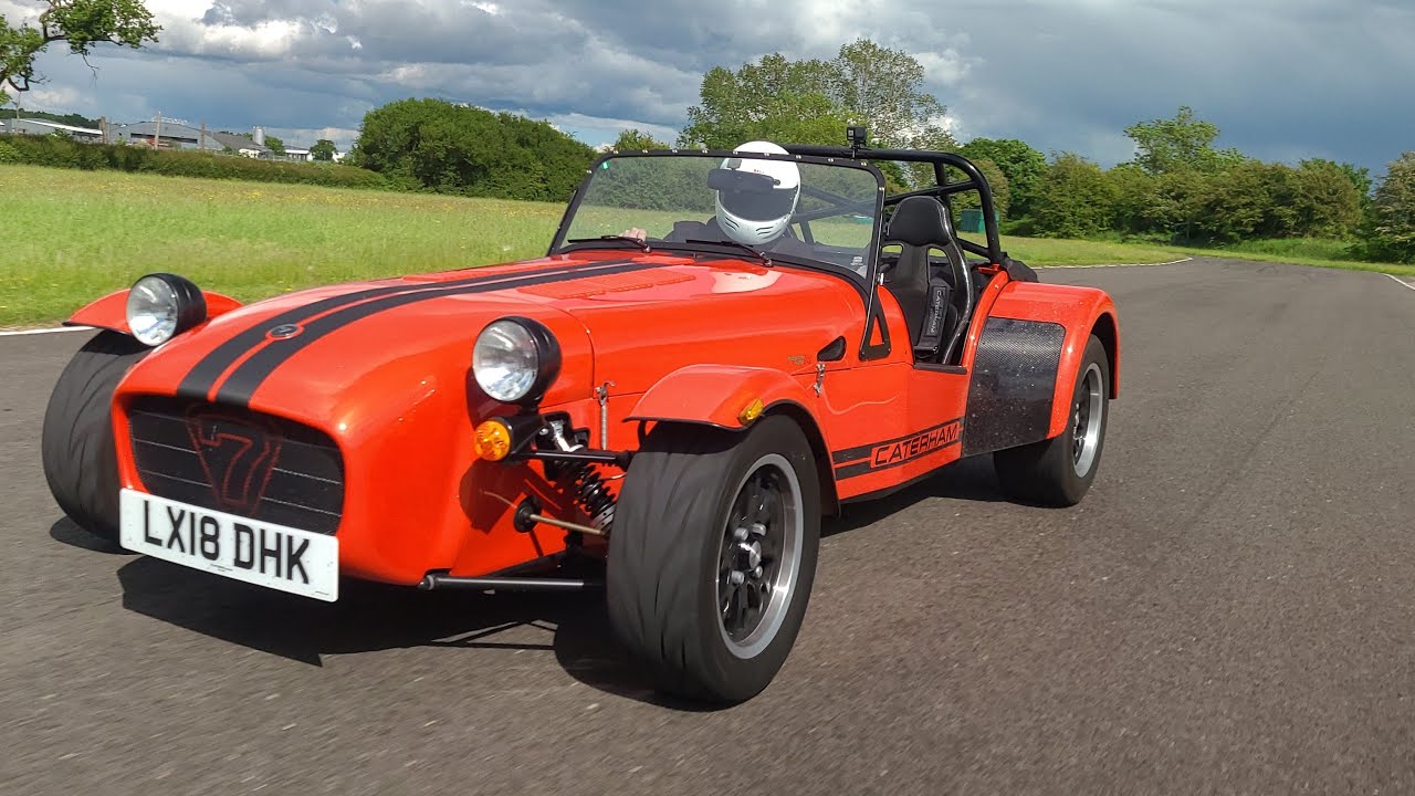 Track Action - Is the Caterham Seven 420R the best Trackday car? | Trackday or Drifting Session ?