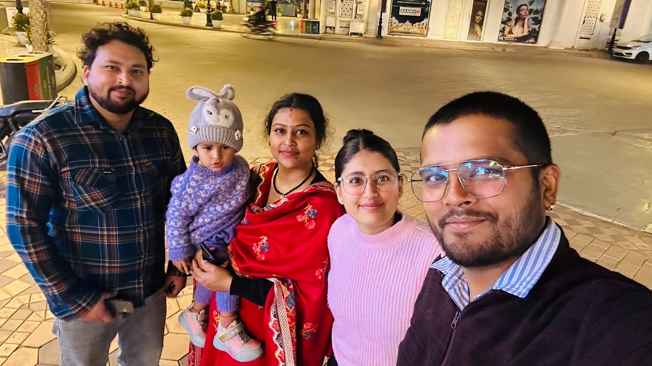 Chote Chacha Ke Ghar Gaye & World Street Faridabad 🥰 | Family Vlog | #trendingvideo #familyvlog 