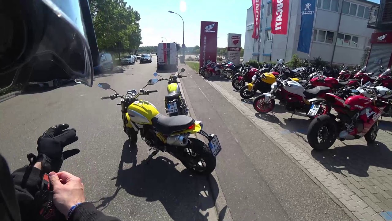 Ausfahrt zur Ducati Scrambler 1100