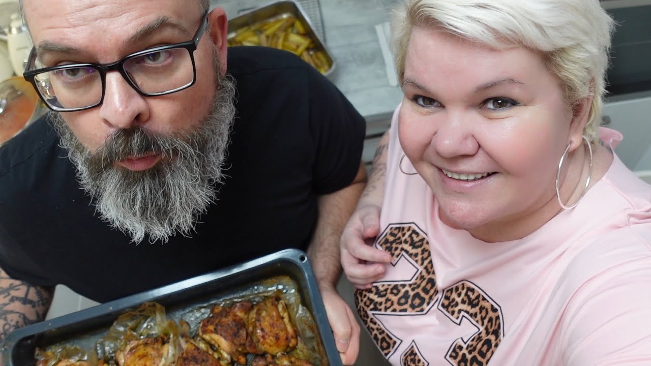 Újra itt💖 Konyhai, közben csirkés sütős live