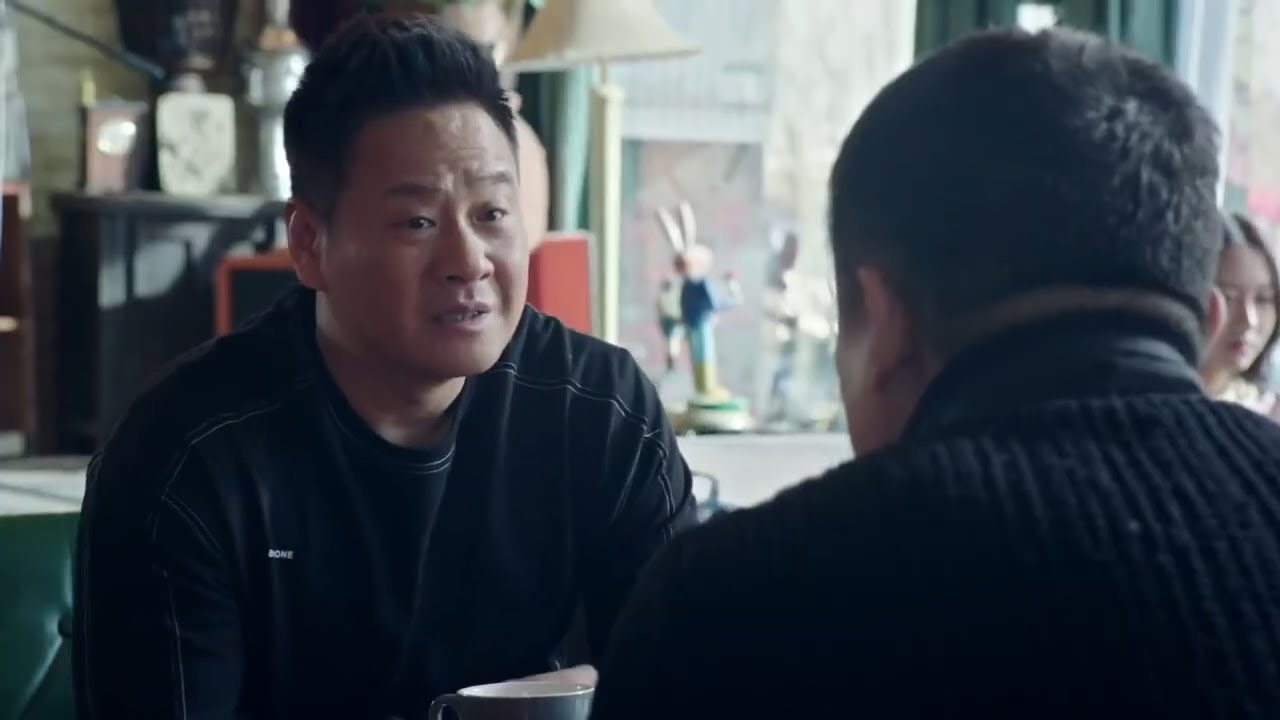 🏮 中年富二代一夜破产！衣食无忧半辈子，应聘保安竟因体质太差被当场拒绝！