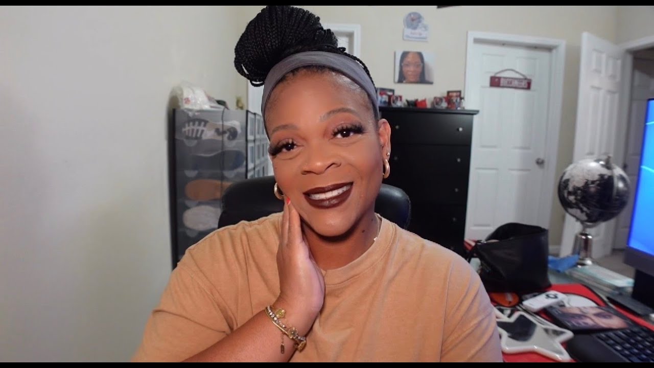 VLOGTOBER | MAKEUP TUTORIAL  I'm a BEGINNER