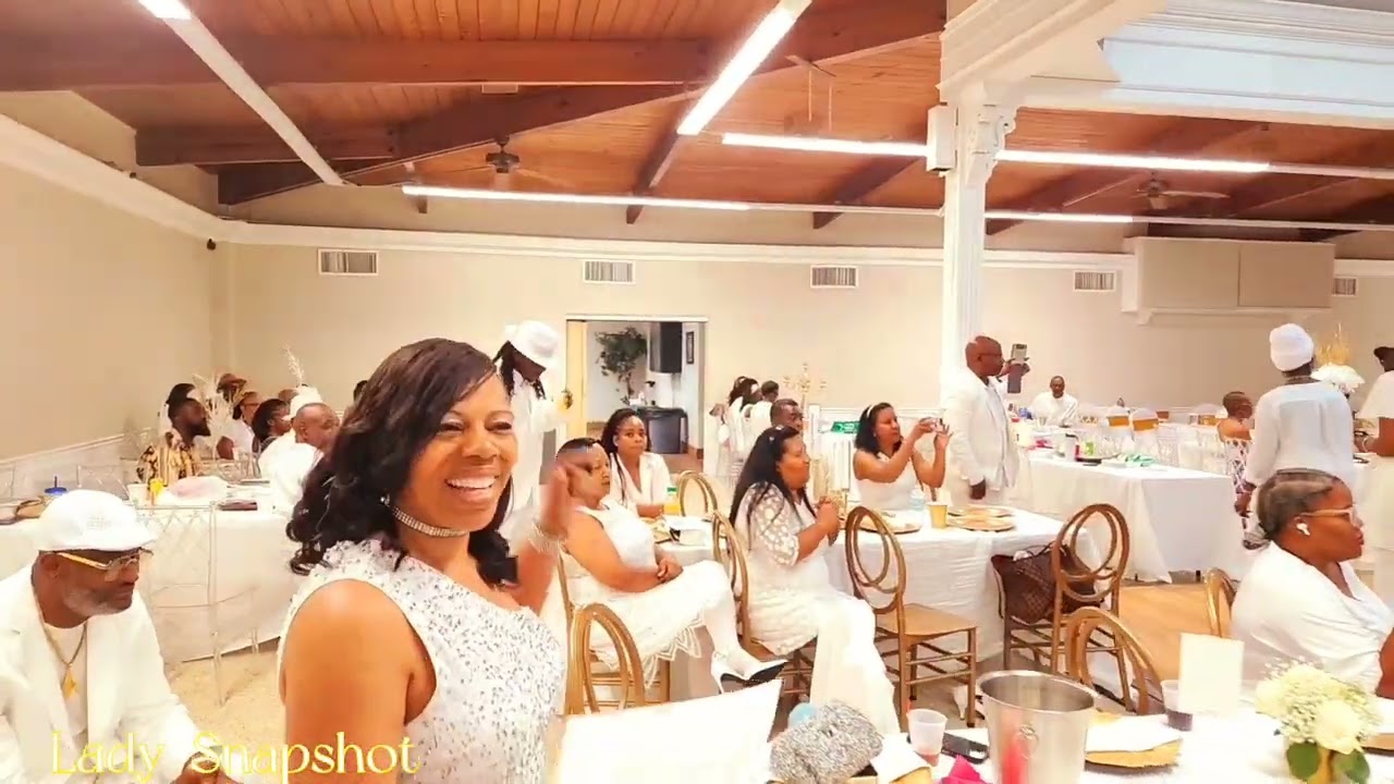 SHAKE YOUR TAIL FEATHER LINE DANCE