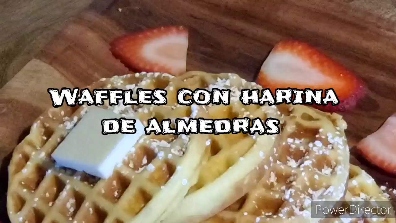 WAFFLES CON HARINA DE ALMEDRAS