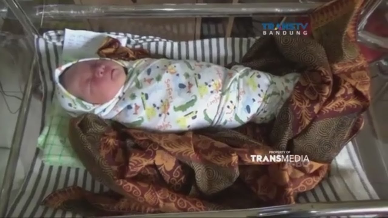 Bayi Perempuan Dibuang Orang Tua