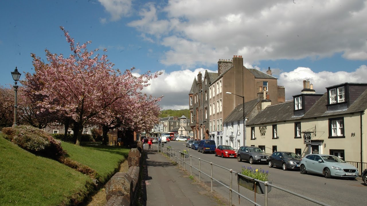 Moffat, a walk around the town, August 2020