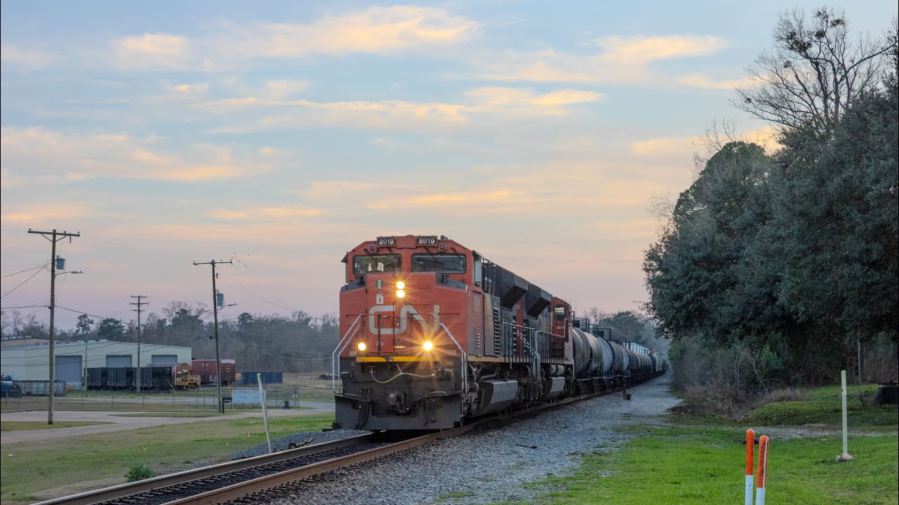 First of the year railfanning! Trains on the CN McComb Subdivision. January 5th, 2026.