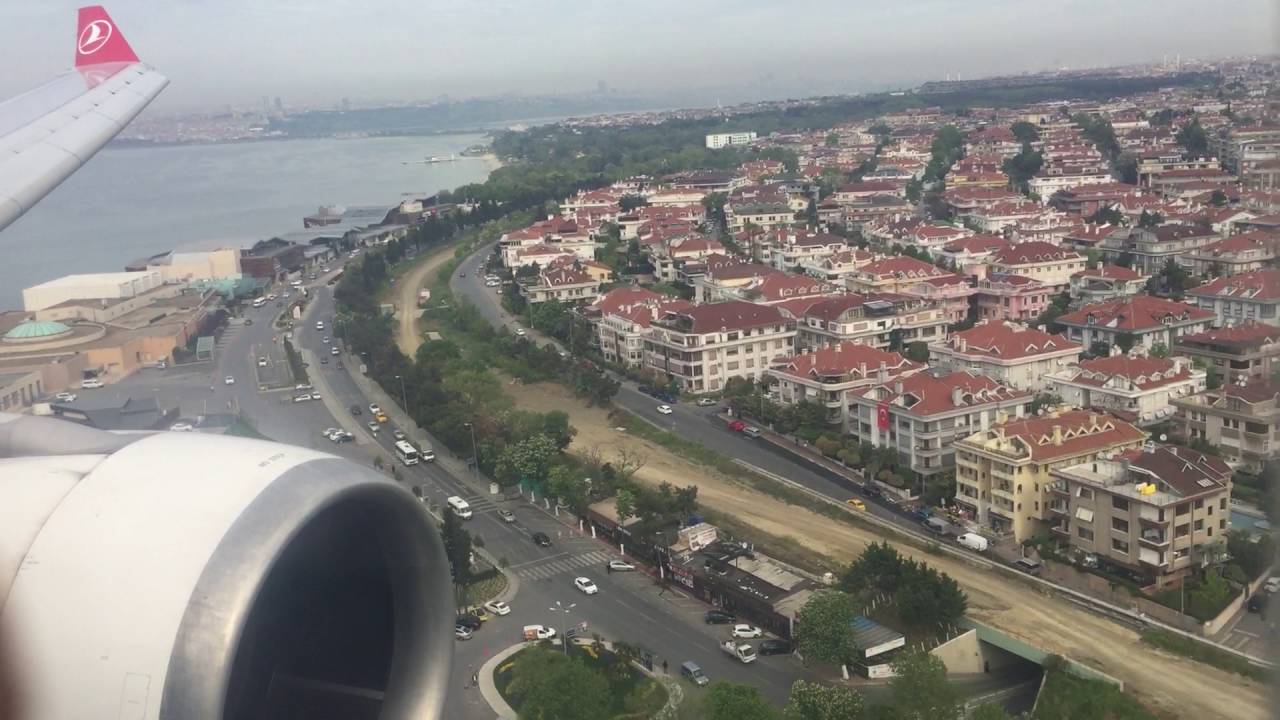 Turkish Airlines A330-200 landing at Istanbul from Islamabad. TK711