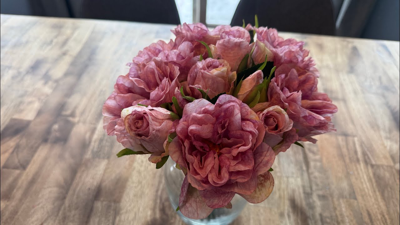 Artificial purple roses 