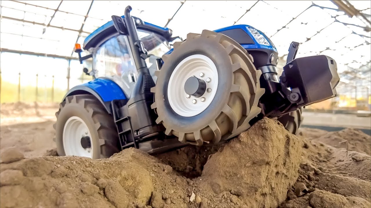 RC TRACTOR STUCK! RC TRUCKS! TRACTORS! RC EXCAVATORS! RC ROLLER!